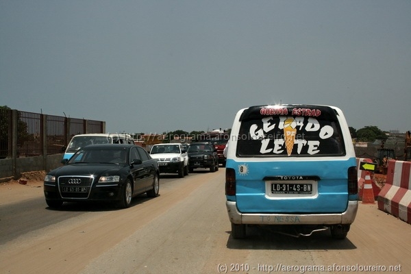 Trânsito de Luanda